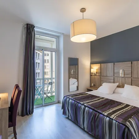 Hotel Jeanne D'Arc-3
